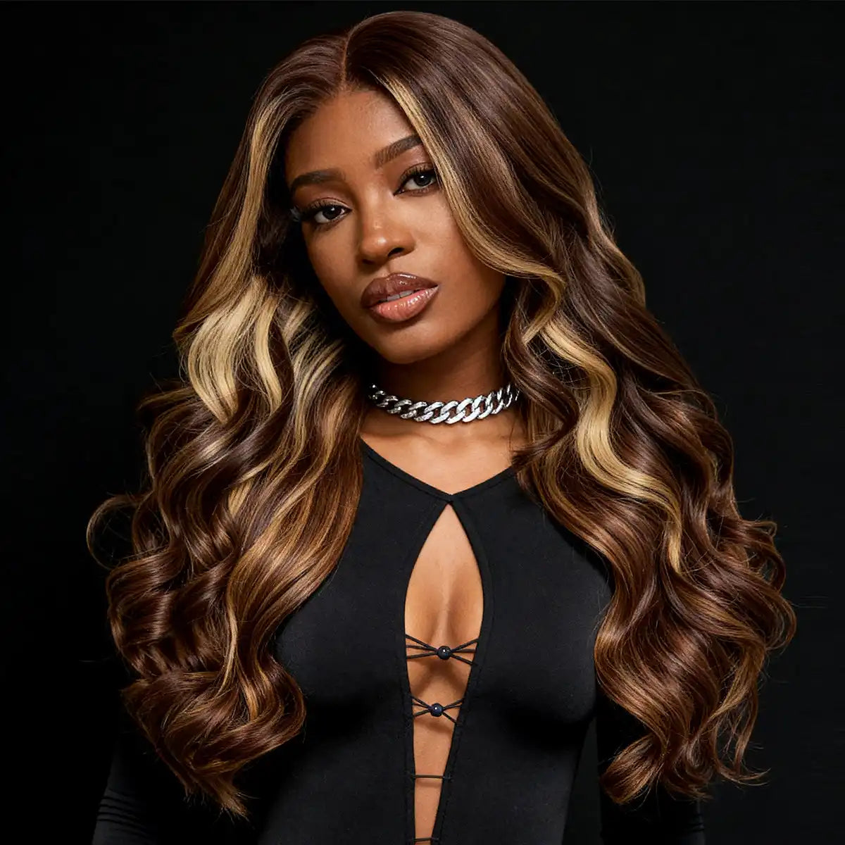 Rich Auntie |  RawMagic x Blonde Highlight Body Wave 13x6 Frontal HD Lace Glueless Wig Human Hair Main image